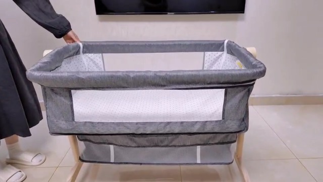 Amazon.co.jp: 【2025 年新登場】ベビーベッド 添い寝ベッド ゆりかご